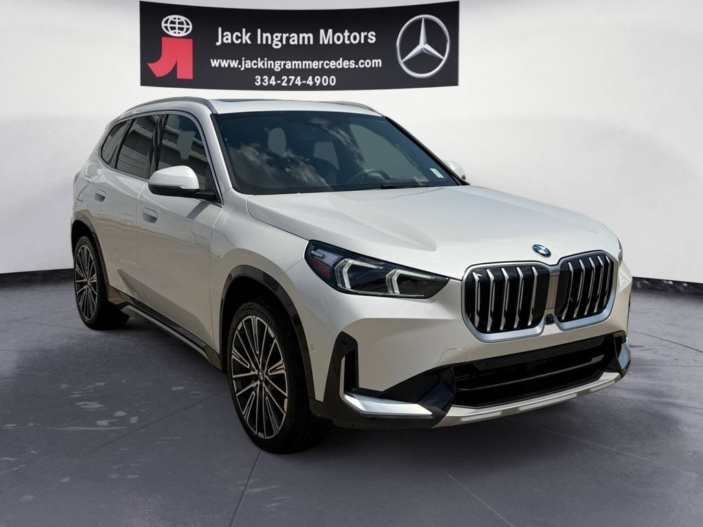 Used 2025 BMW X1 xDrive28i w/ Technology Package AWD/4WD image 7