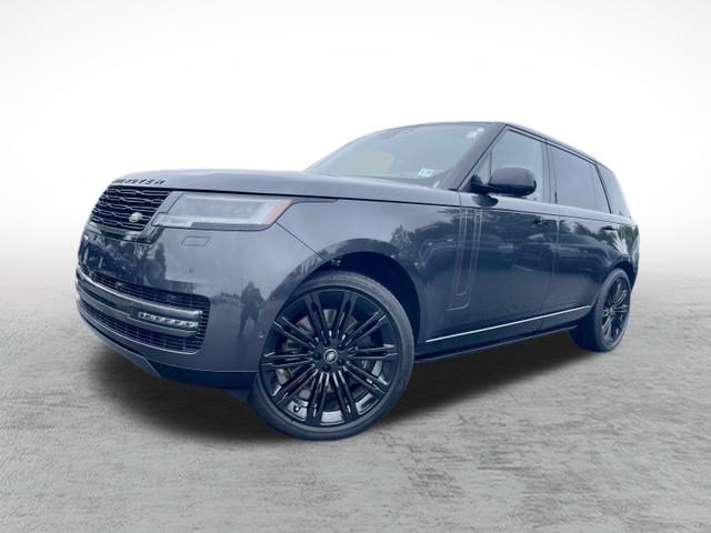 Used 2025 Land Rover Range Rover Long Wheelbase SE