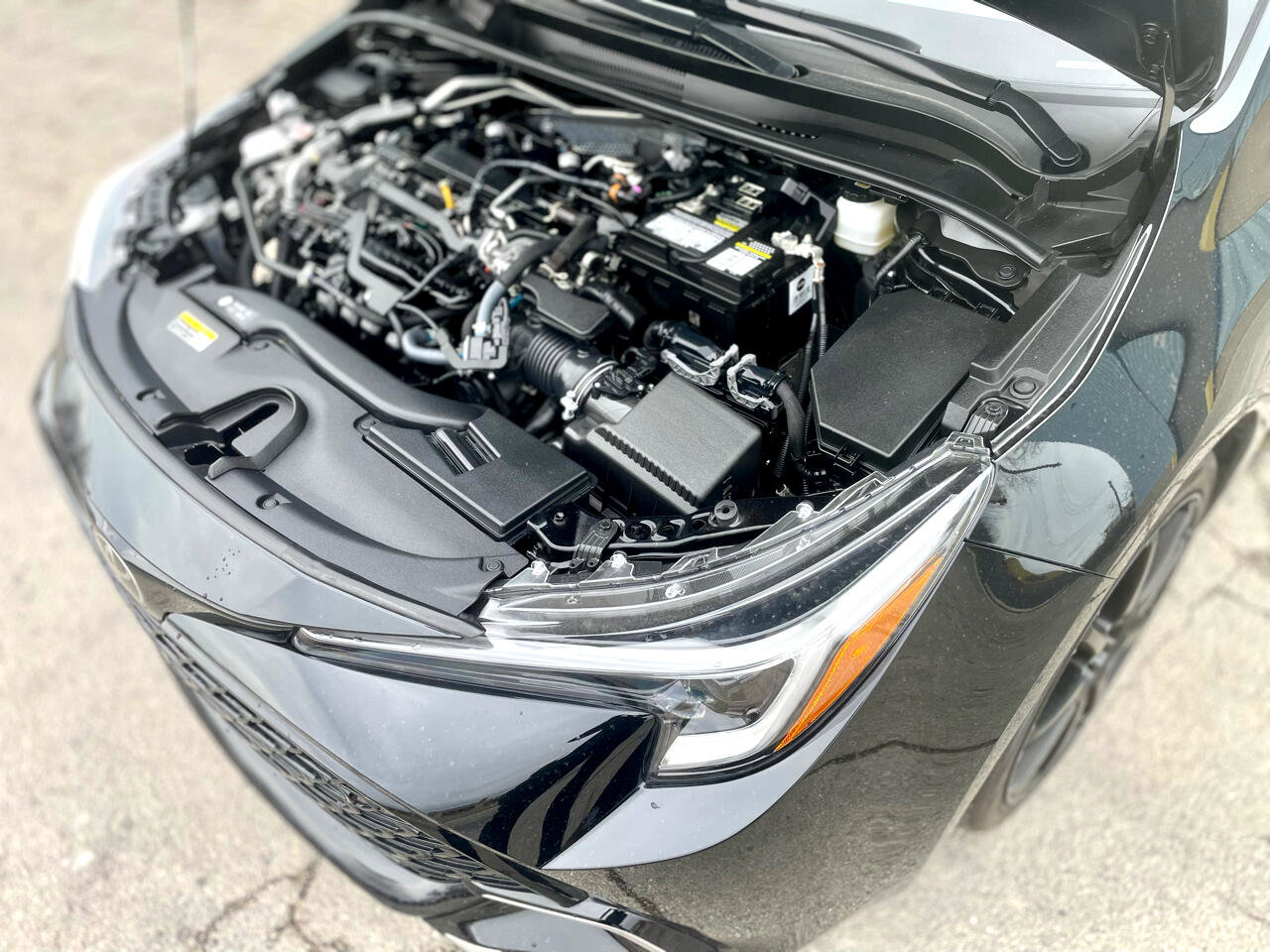 Used 2023 Toyota Corolla XSE image 32