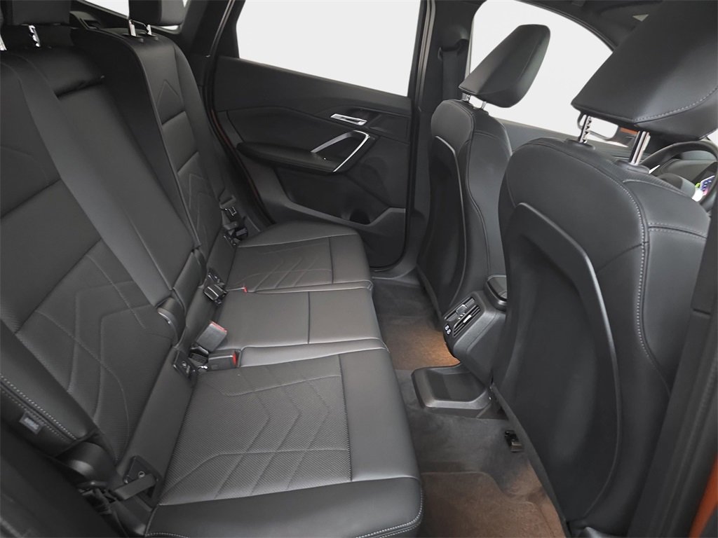 Used 2025 BMW X1 xDrive28i w/ Technology Package image 14