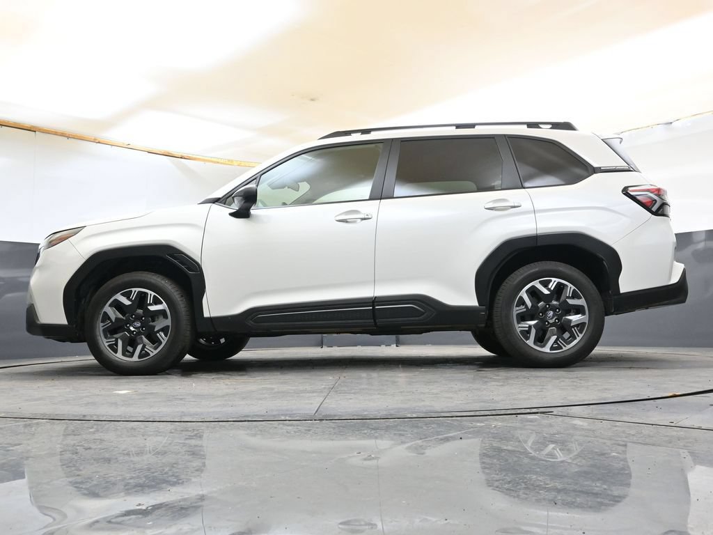 Certified 2025 Subaru Forester Premium AWD/4WD image 31