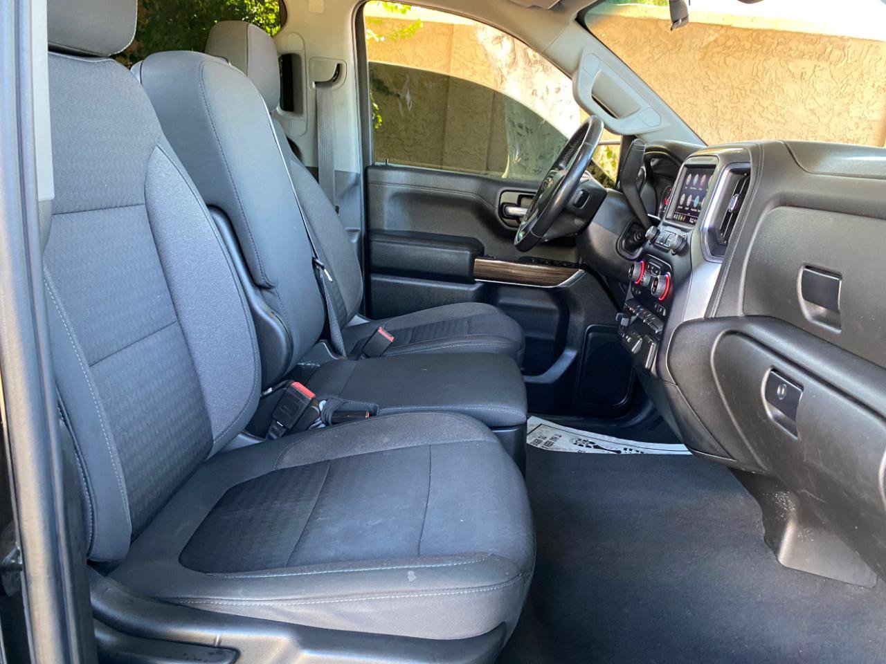 Used 2021 Chevrolet Silverado 1500 LT w/ Convenience Package II AWD/4WD image 44