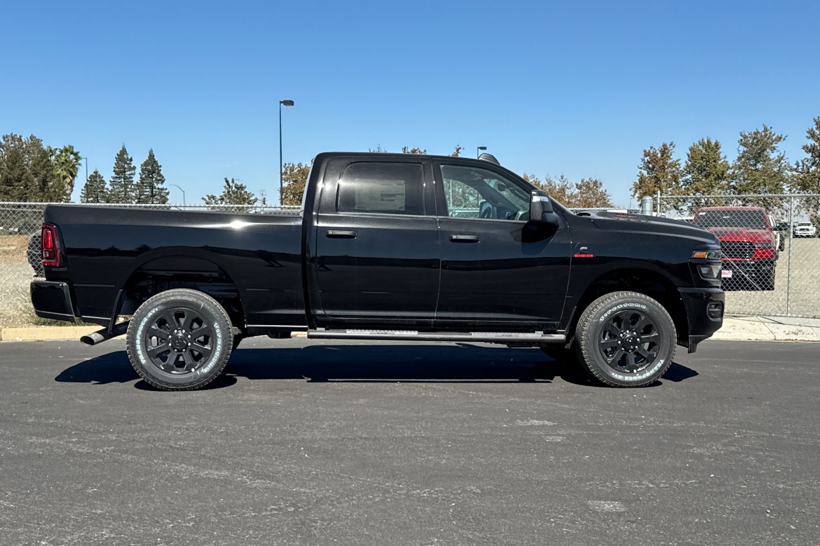 New 2027 RAM 2500 Tradesman AWD/4WD image 2