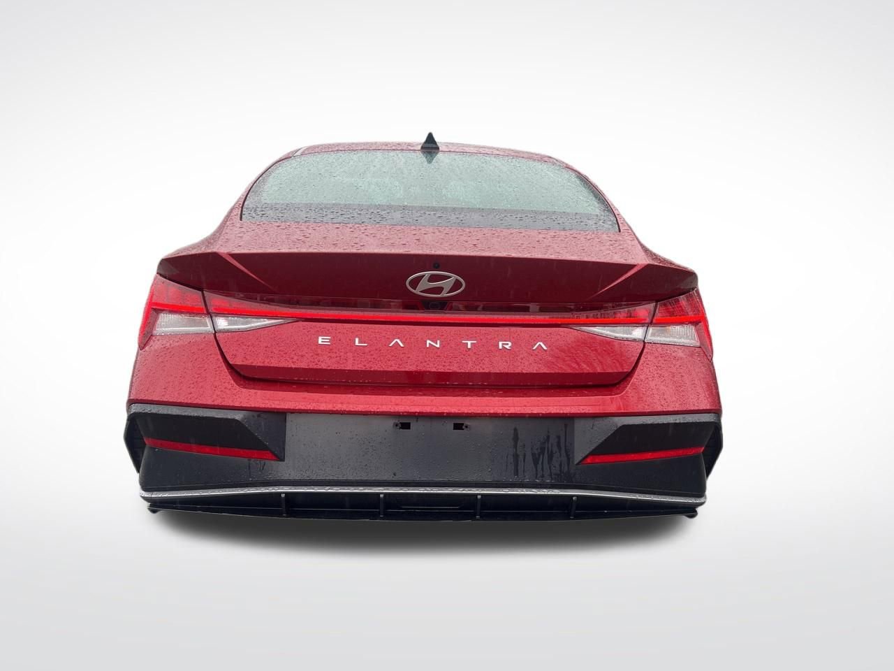 Used 2024 Hyundai Elantra SEL w/ Convenience Package image 4