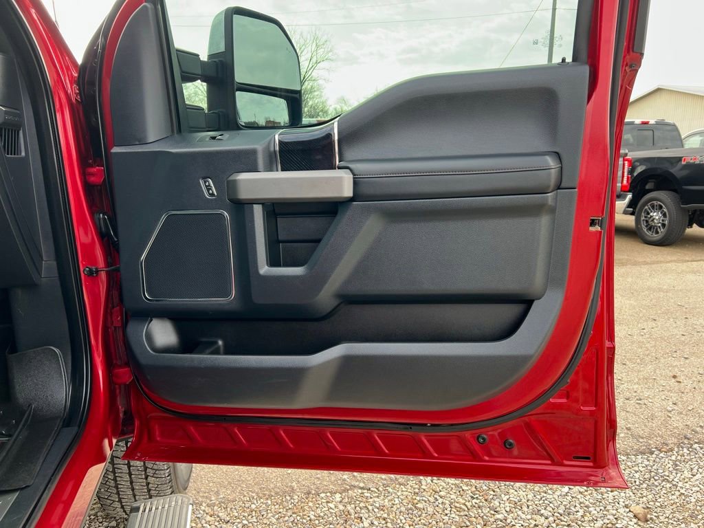 Used 2022 Ford F250 Platinum w/ FX4 Off-Road Package image 20