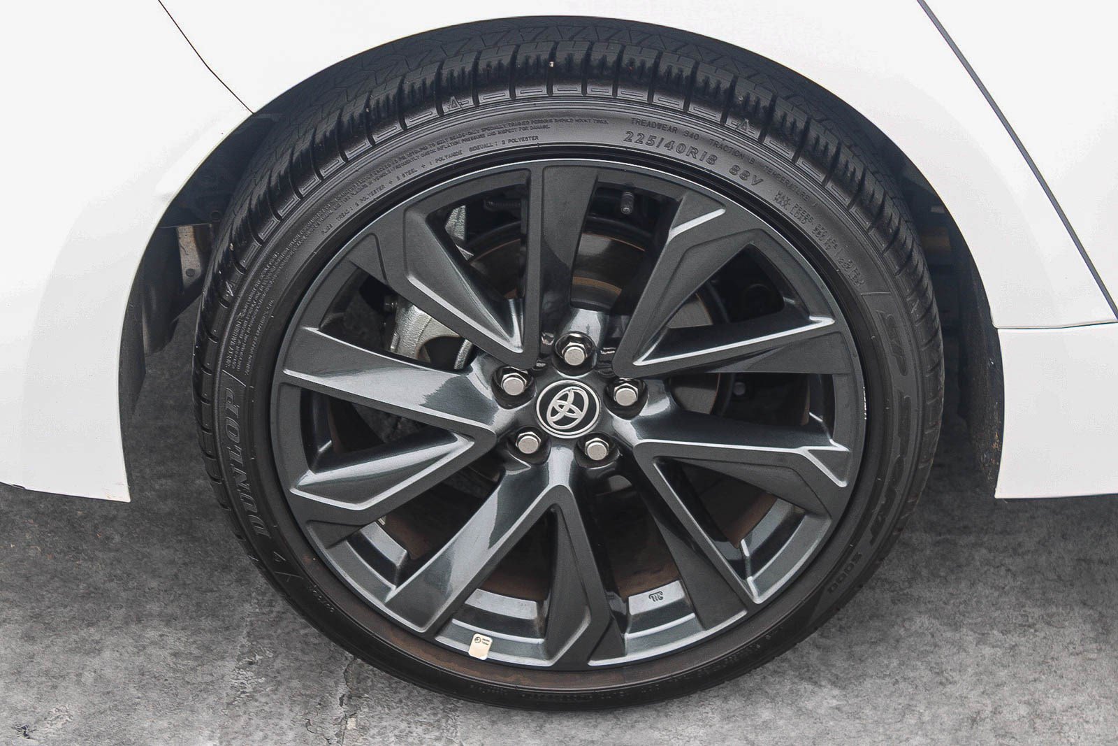 Used 2025 Toyota Corolla SE FWD image 12