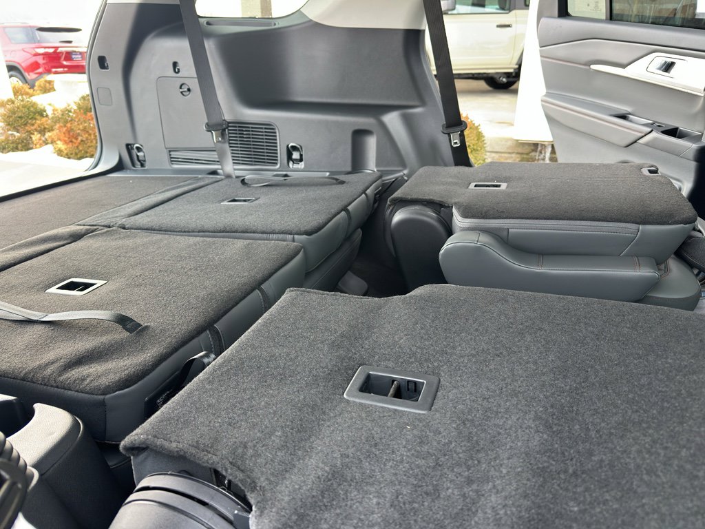 New 2026 Ford Explorer Active w/ Active Comfort Package image 36