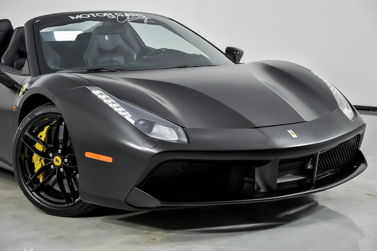 Used 2016 Ferrari 488 Spider RWD image 3