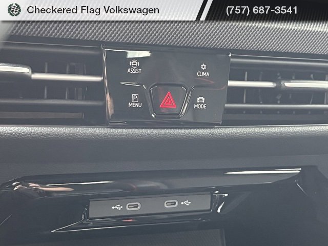 New 2025 Volkswagen GTI SE image 40