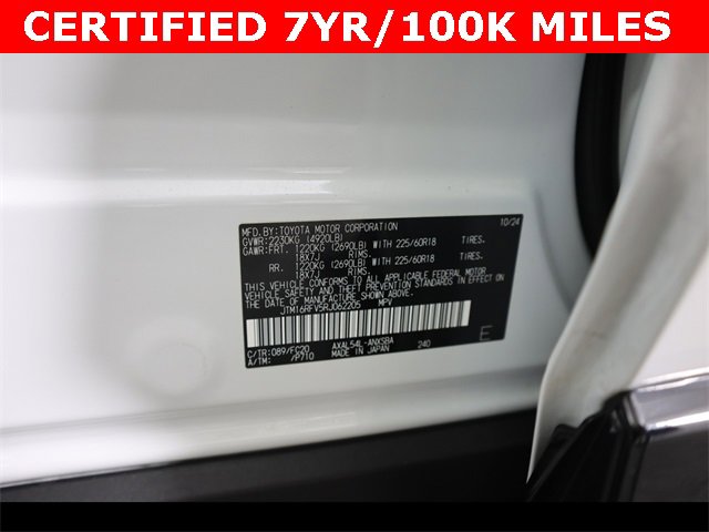 Used 2024 Toyota RAV4 SE image 30