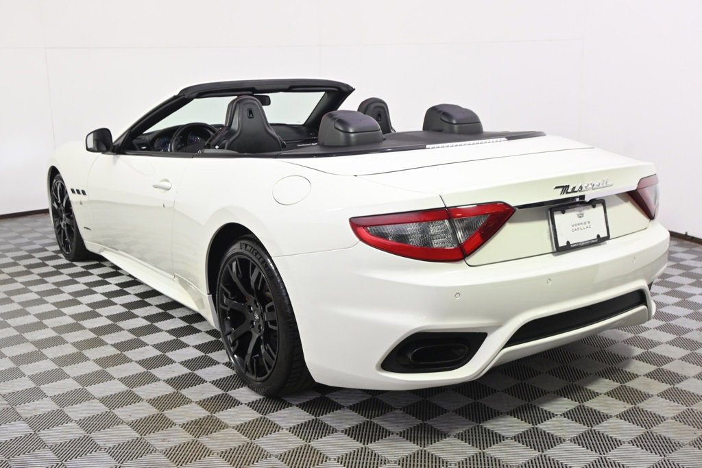 Used 2018 Maserati GranTurismo Sport image 12
