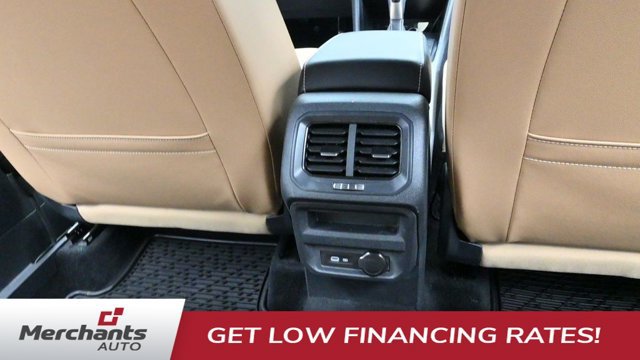 Used 2022 Volkswagen Tiguan SE AWD/4WD image 14
