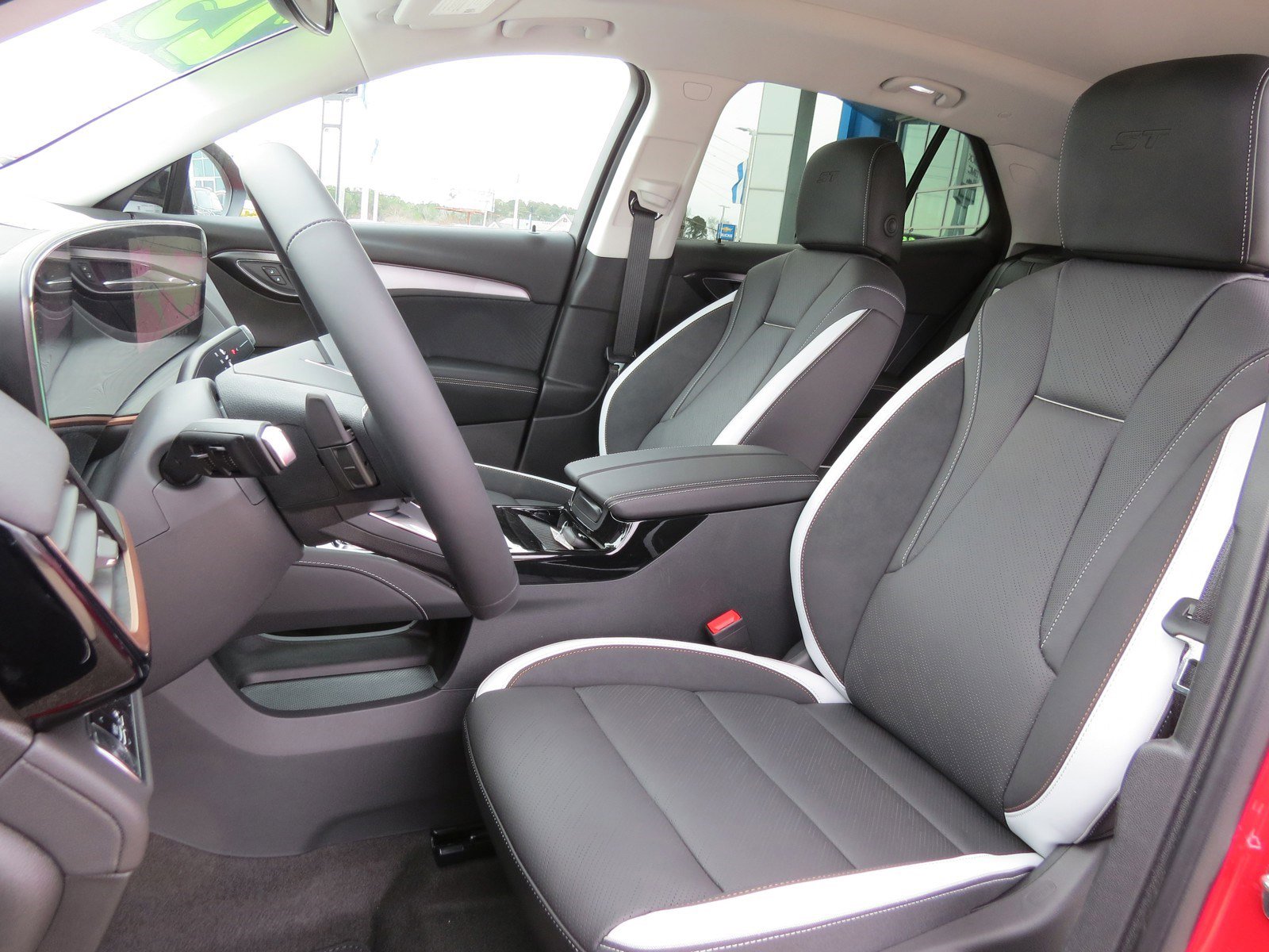 New 2025 Buick Envision Sport Touring image 16