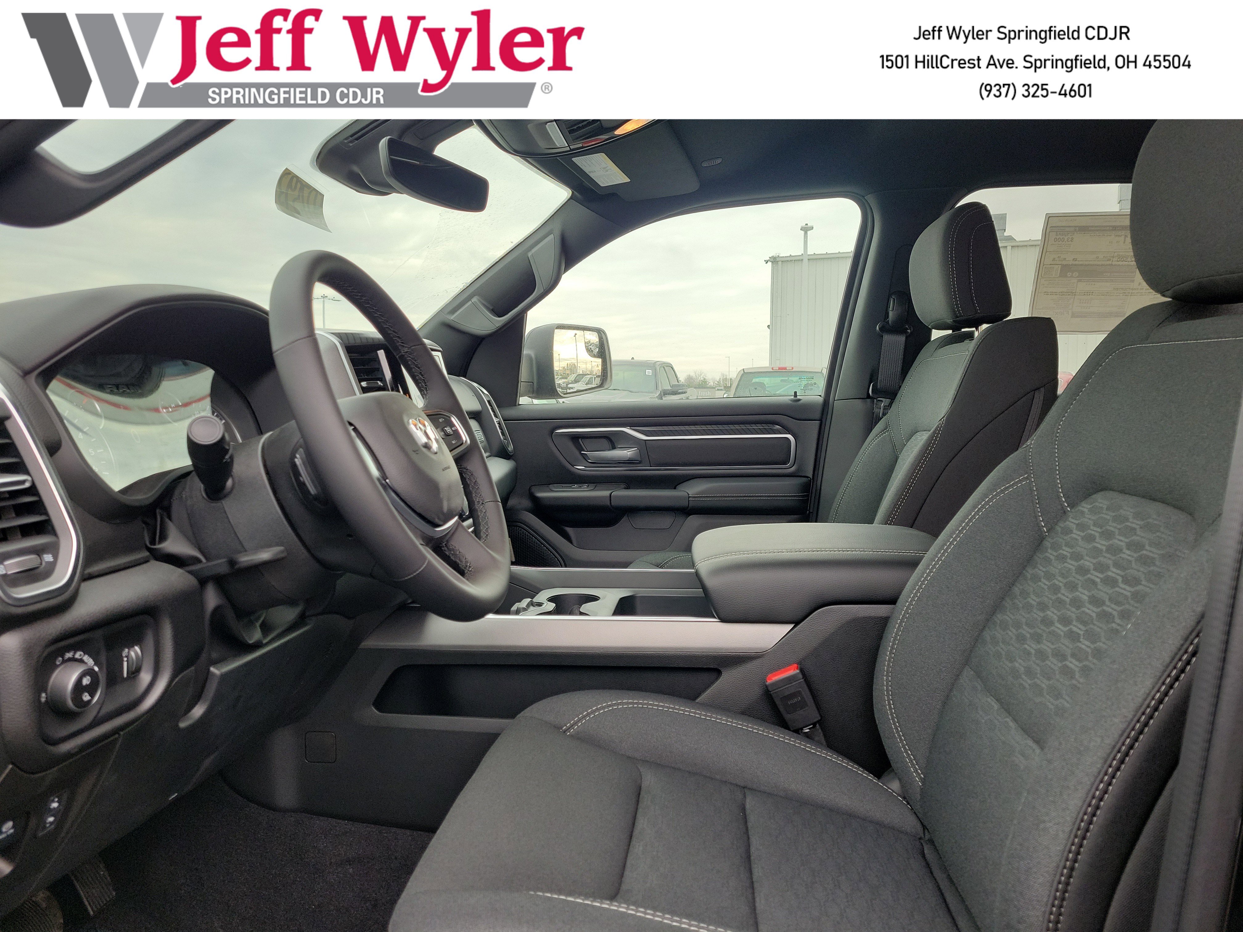 New 2025 RAM 1500 Big Horn image 15