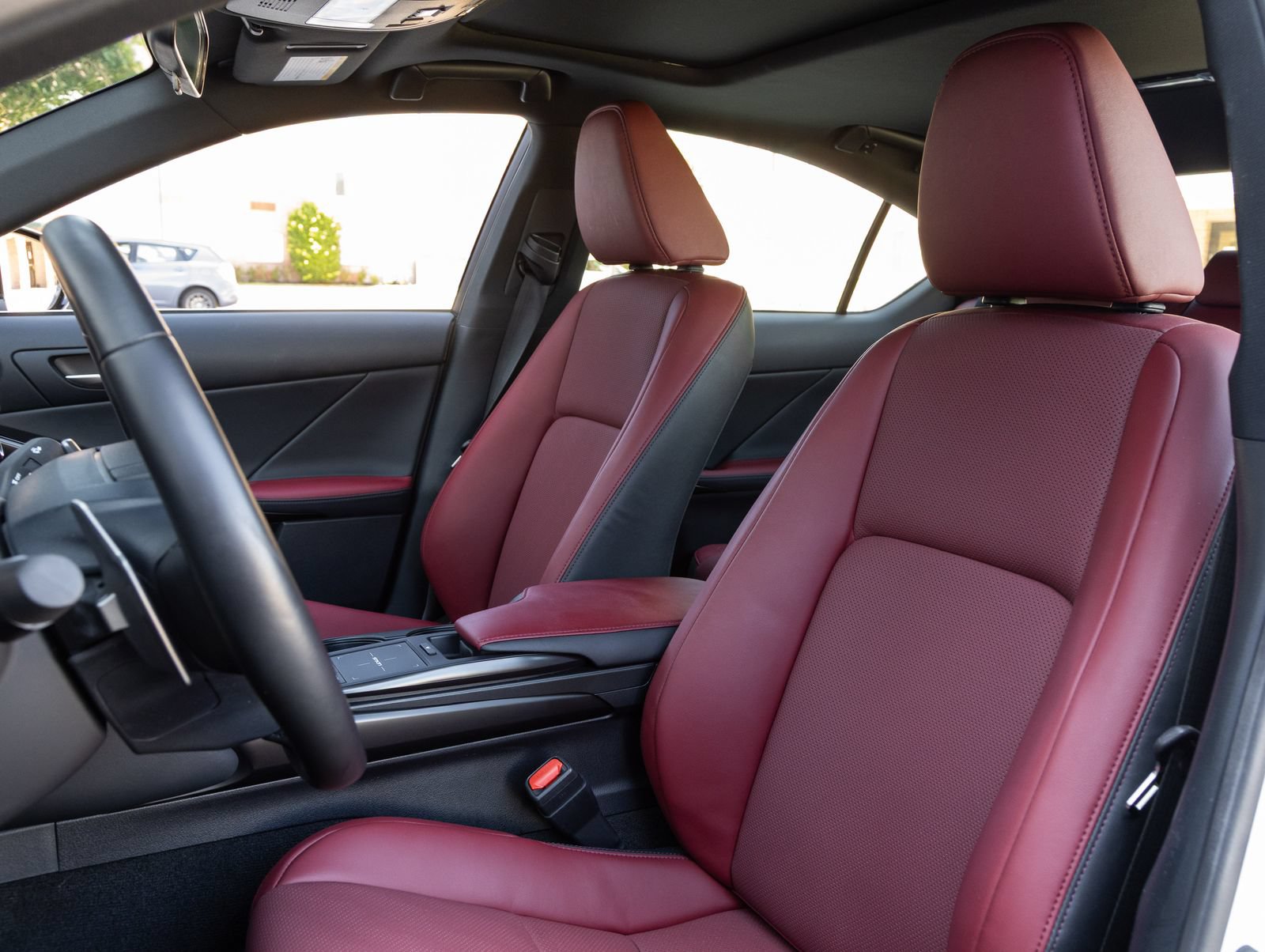Used 2025 Lexus IS 350 F Sport w/ Accessory Package RWD image 5