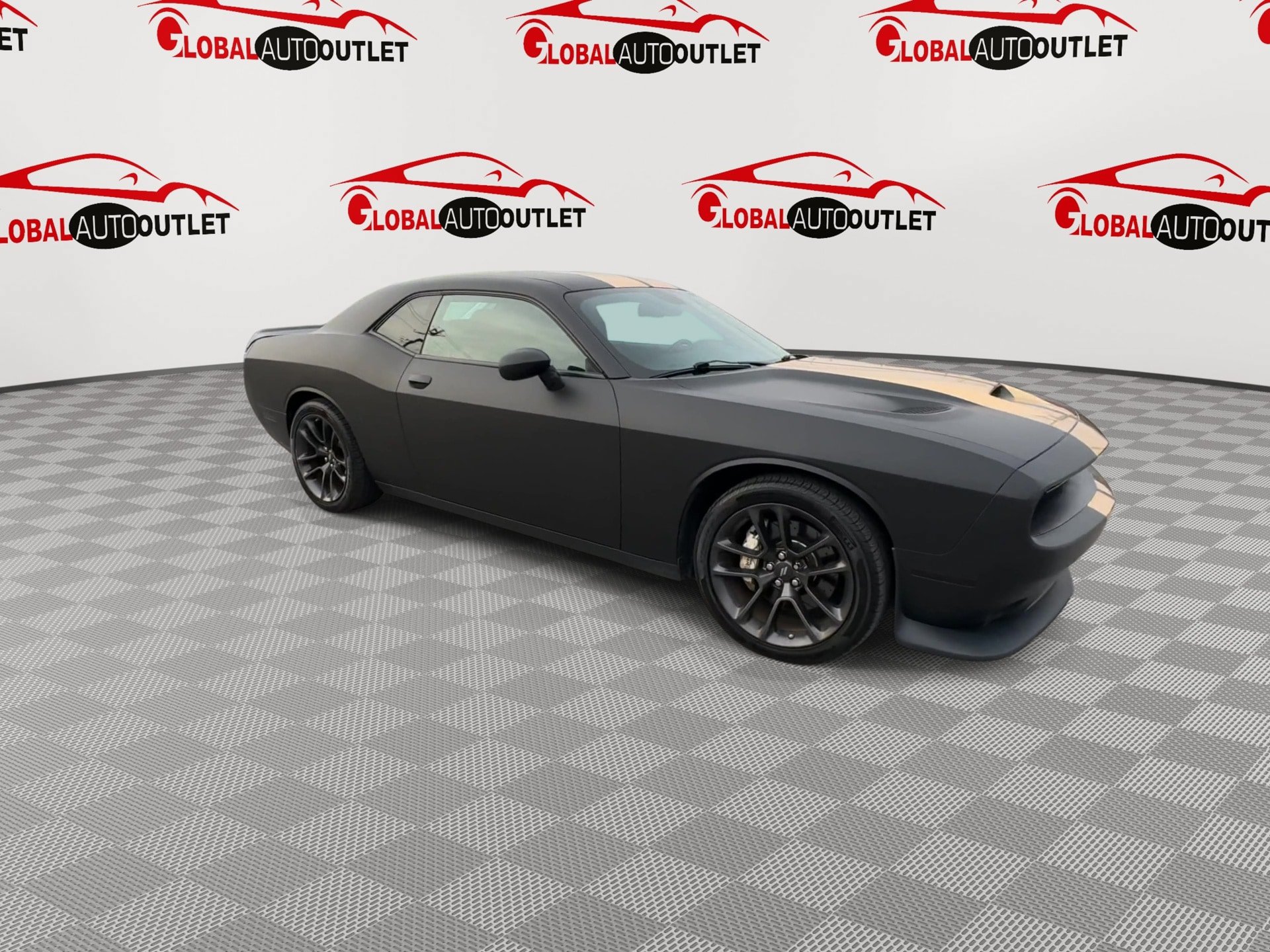 Used 2021 Dodge Challenger R/T Scat Pack RWD image 9
