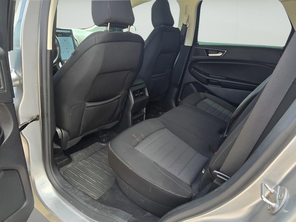 Used 2022 Ford Edge SE w/ Black Appearance Package AWD/4WD image 26