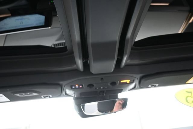Used 2025 GMC Hummer EV 3X w/ Battery Pack, 24 Module Pack AWD/4WD image 12
