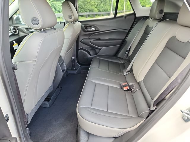 New 2026 Chevrolet Trax ACTIV w/ Driver Confidence Package FWD image 15