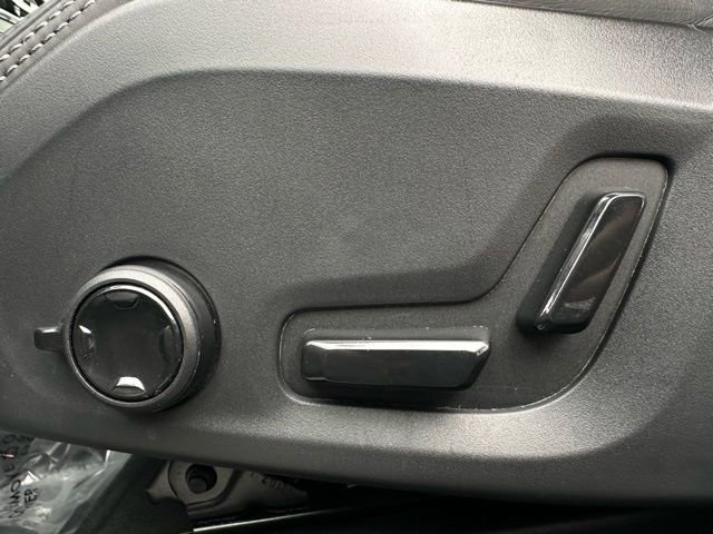 Used 2021 Volvo XC60 T5 Inscription image 15