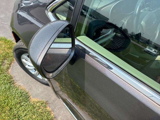 Used 2019 Chrysler Pacifica Touring-L FWD image 31