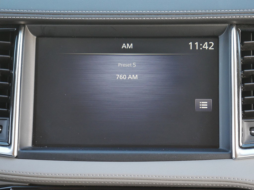 Used 2023 INFINITI QX50 Luxe AWD/4WD image 21