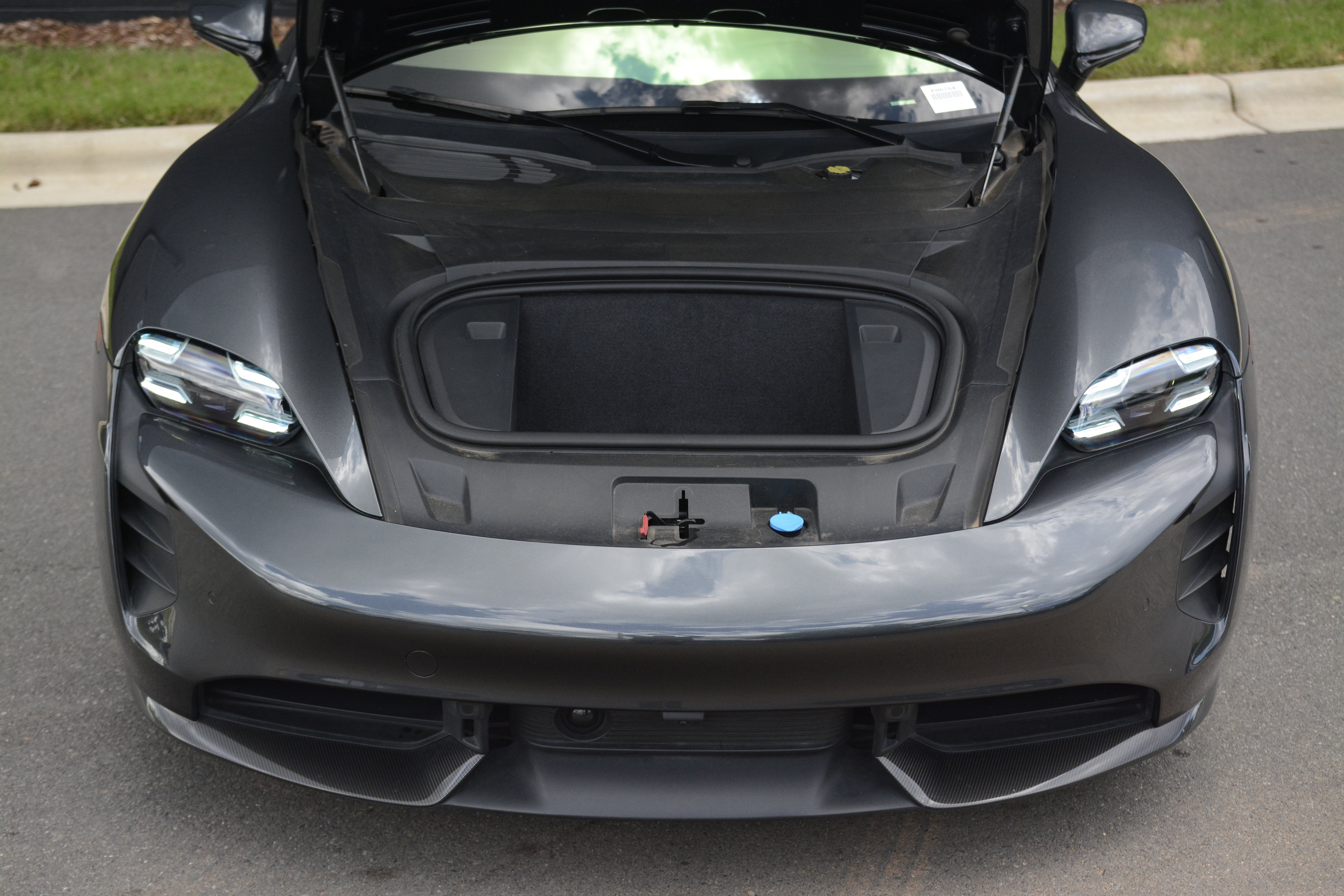 Certified 2020 Porsche Taycan Turbo S AWD/4WD image 35