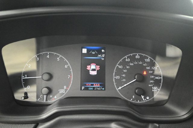 Used 2025 Toyota Corolla LE FWD image 8