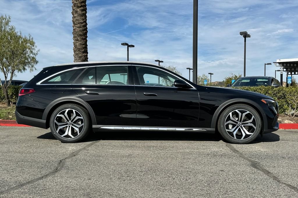 New 2025 Mercedes-Benz E 450 4MATIC All-Terrain Wagon image 7