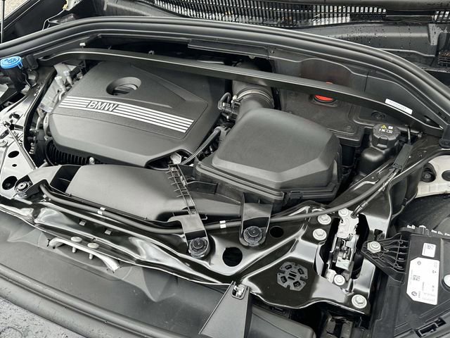 Certified 2025 BMW X1 xDrive28i image 15