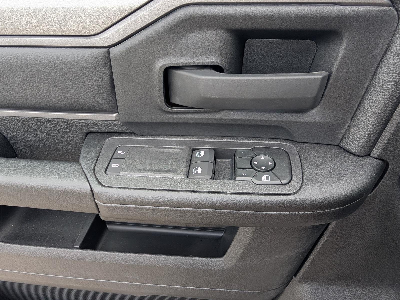 New 2026 RAM 3500 Tradesman AWD/4WD image 12