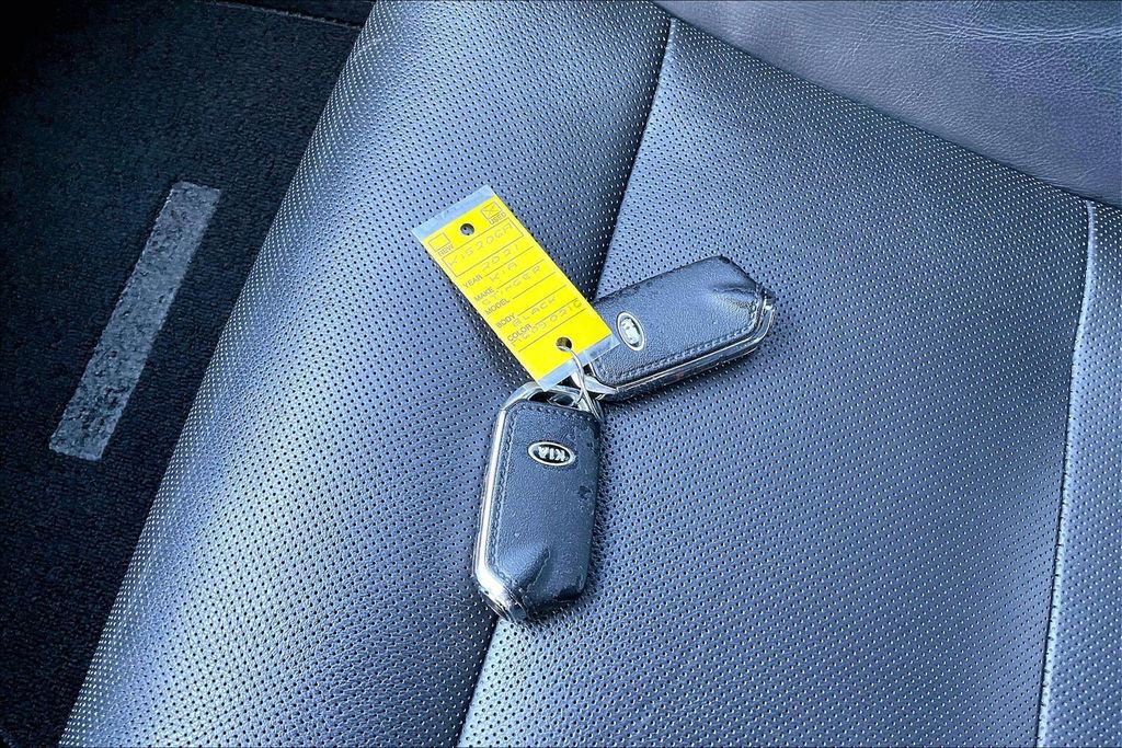 Certified 2021 Kia Stinger GT-Line image 11