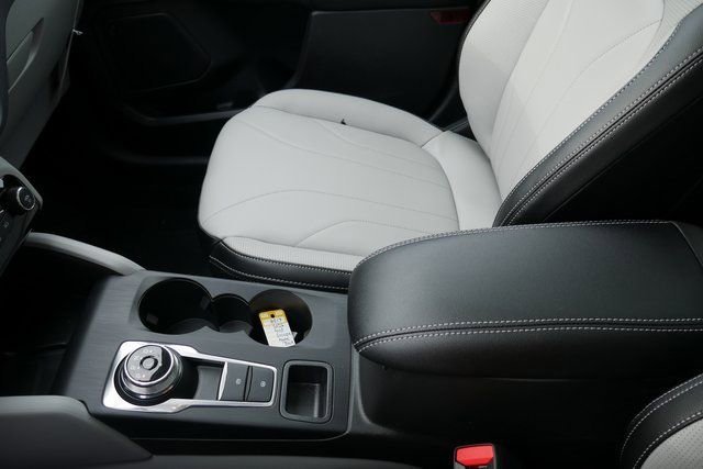 New 2026 Ford Escape Platinum w/ Premium Technology Package image 24