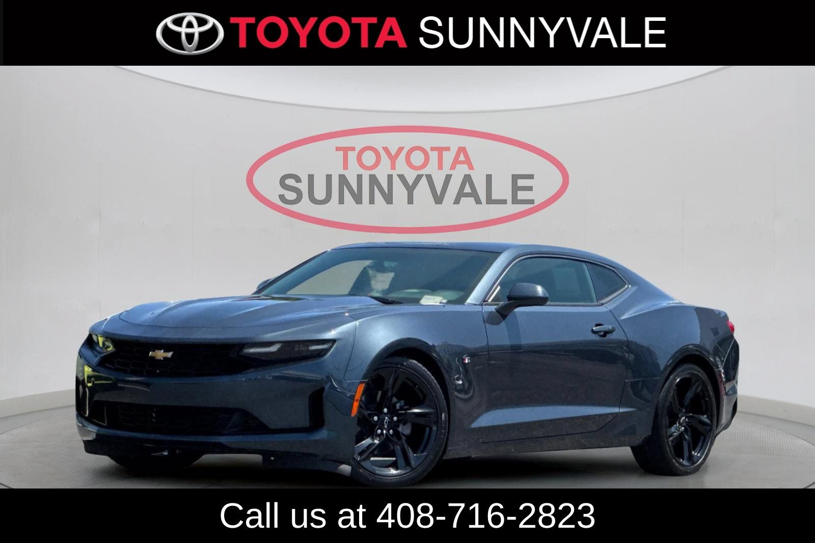 Used 2023 Chevrolet Camaro LT RWD image 1