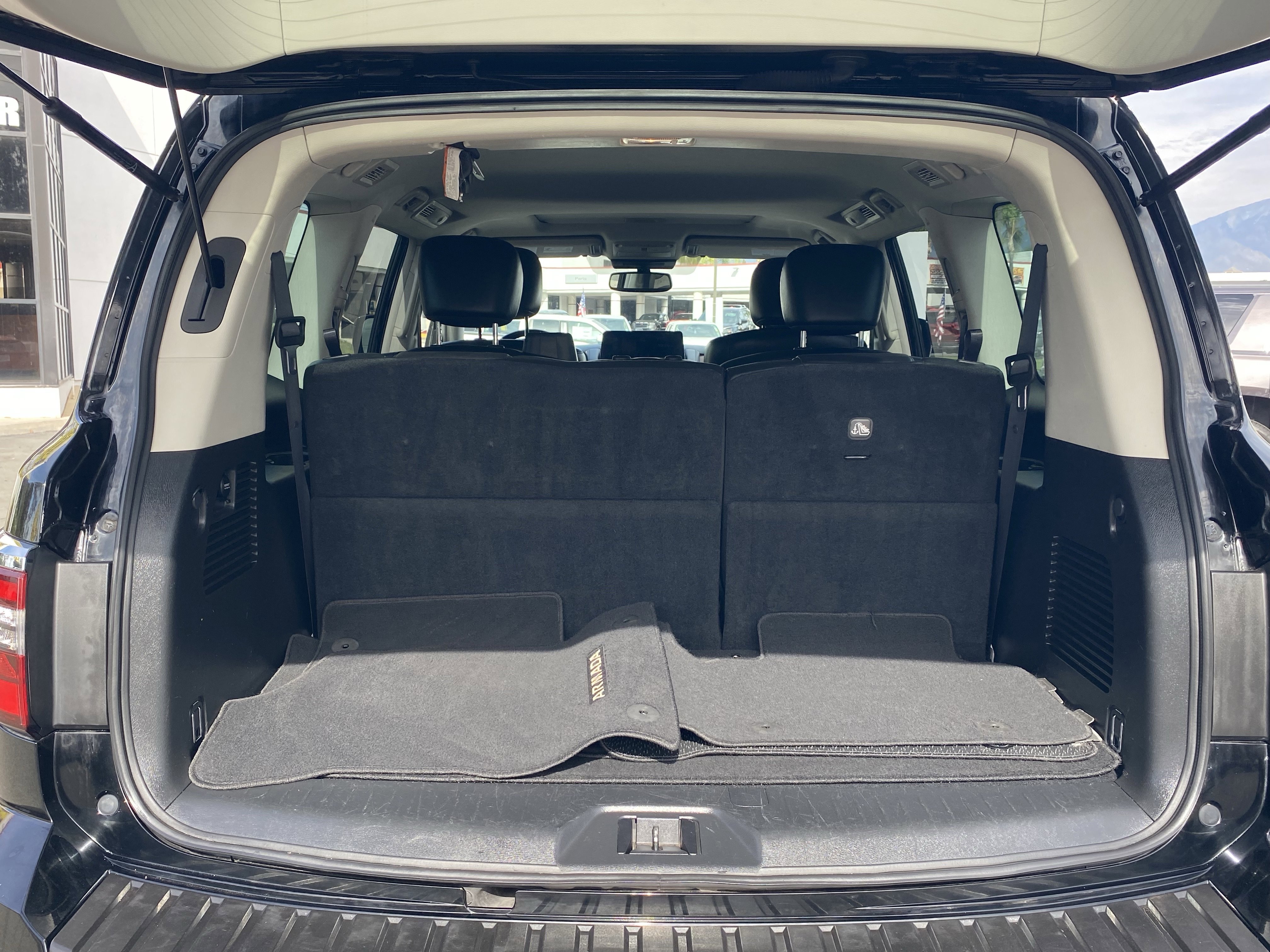 Used 2023 Nissan Armada SL image 14