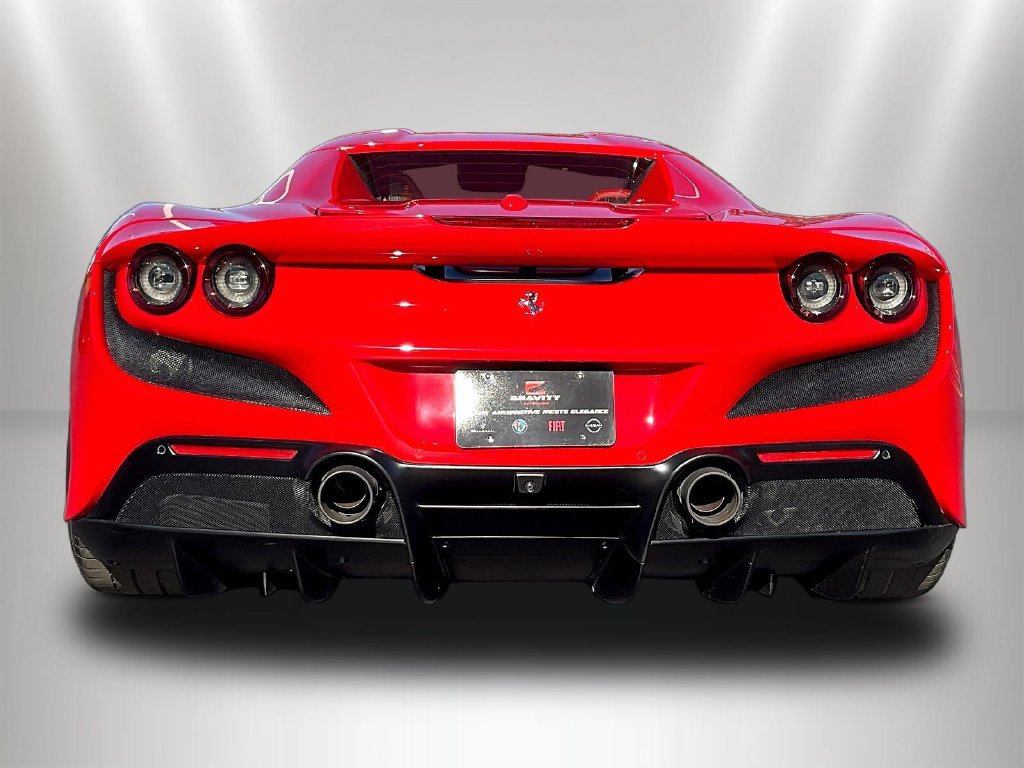 Used 2022 Ferrari F8 Tributo RWD image 5
