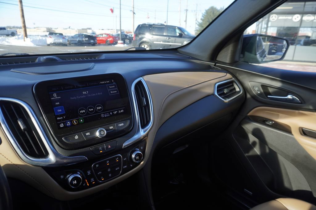 Used 2022 Chevrolet Equinox Premier image 20