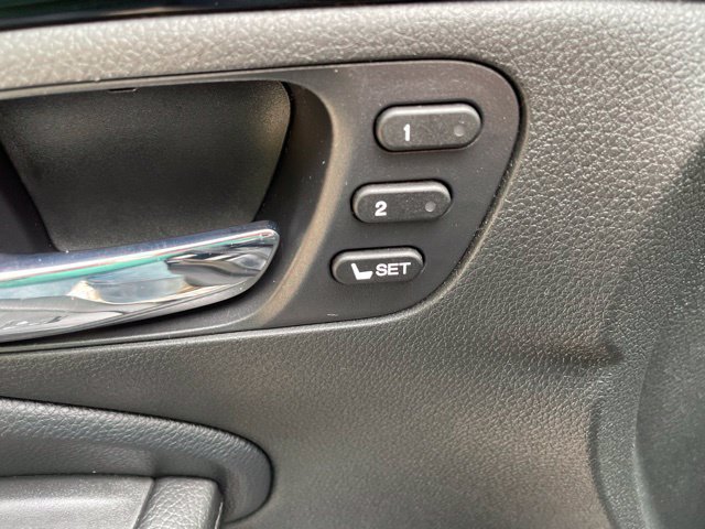 Used 2019 Honda Pilot Touring image 30
