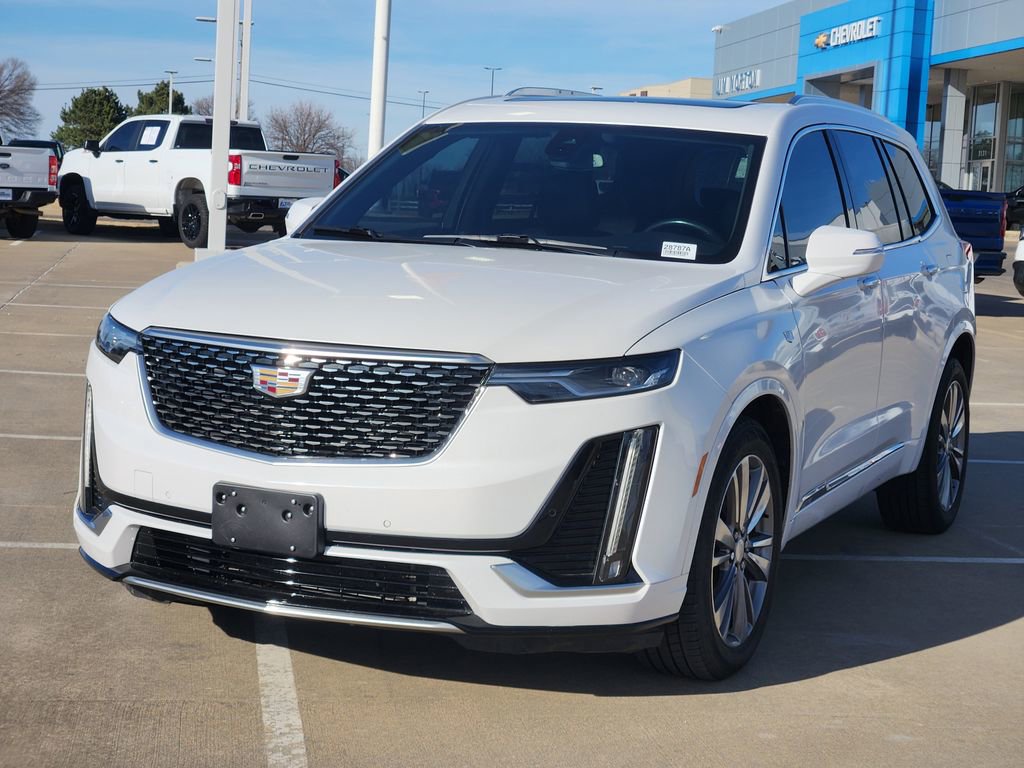 Used 2020 Cadillac XT6 Premium Luxury image 3