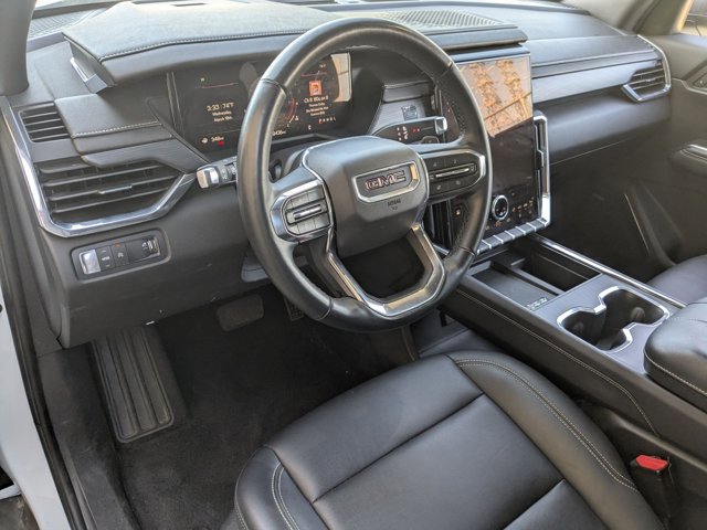 Used 2024 GMC Acadia Elevation image 10