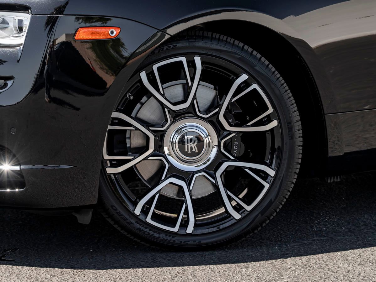 Certified 2019 Rolls-Royce Wraith RWD image 11