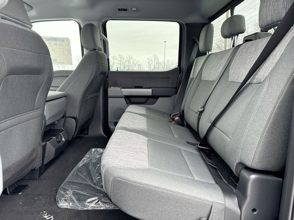 New 2026 Ford F350 XLT w/ FX4 Off-Road Package image 23