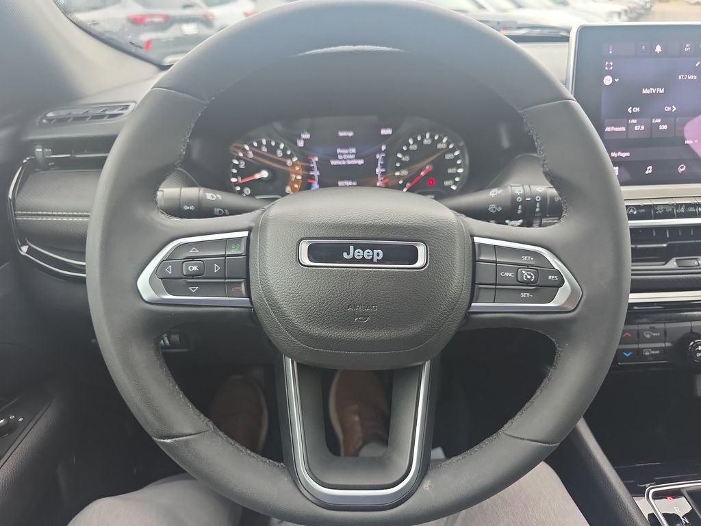 Used 2022 Jeep Compass Altitude image 25