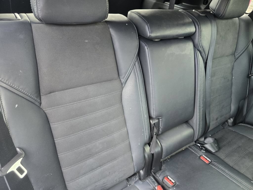 Used 2022 Mitsubishi Outlander SE AWD/4WD image 19
