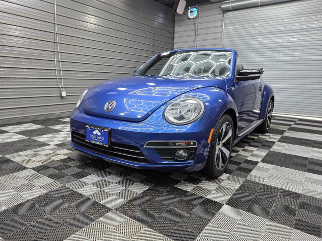 Used 2014 Volkswagen Beetle R-Line FWD image 40