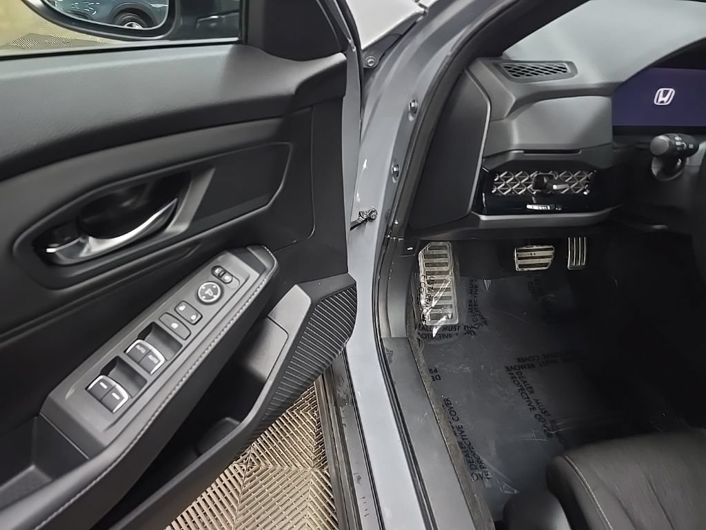 Used 2023 Honda Accord Sport image 28