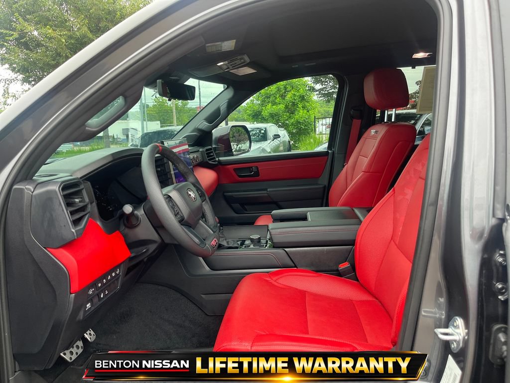 Used 2025 Toyota Sequoia TRD Pro AWD/4WD image 10