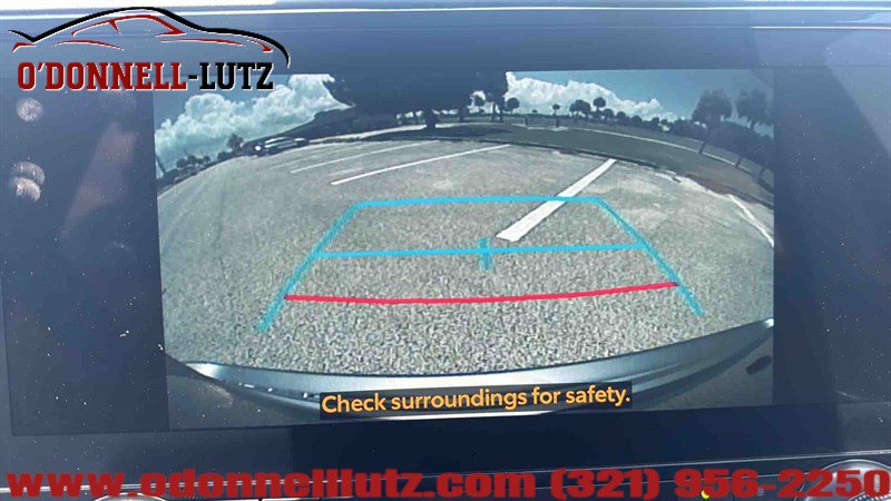Used 2023 Toyota Highlander XLE FWD image 23
