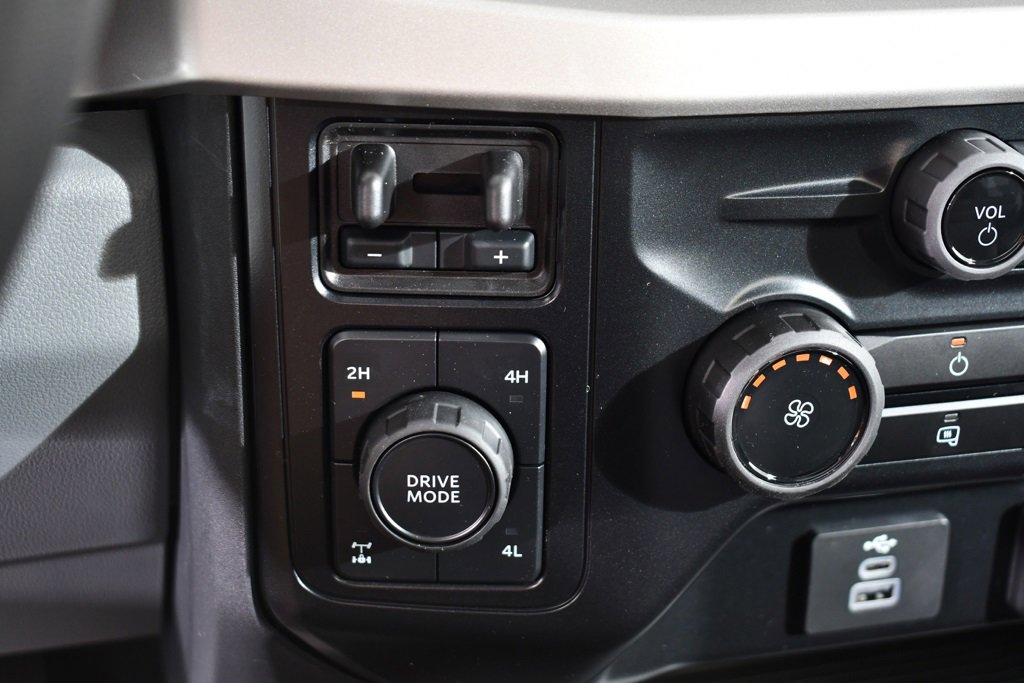 New 2026 Ford F350 XLT w/ FX4 Off-Road Package image 26