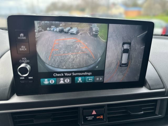 Used 2025 Honda Pilot Black Edition image 18